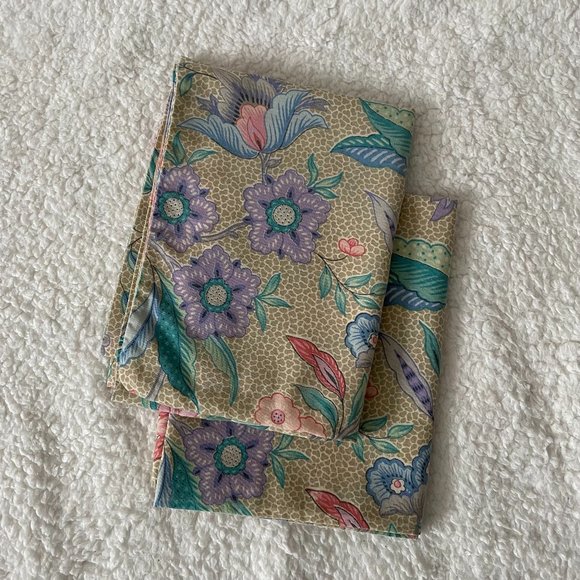 Vintage Set of 2 – Royale Janaco’s No Iron Luxury Queen Floral Print Pillowcases - Picture 2 of 6